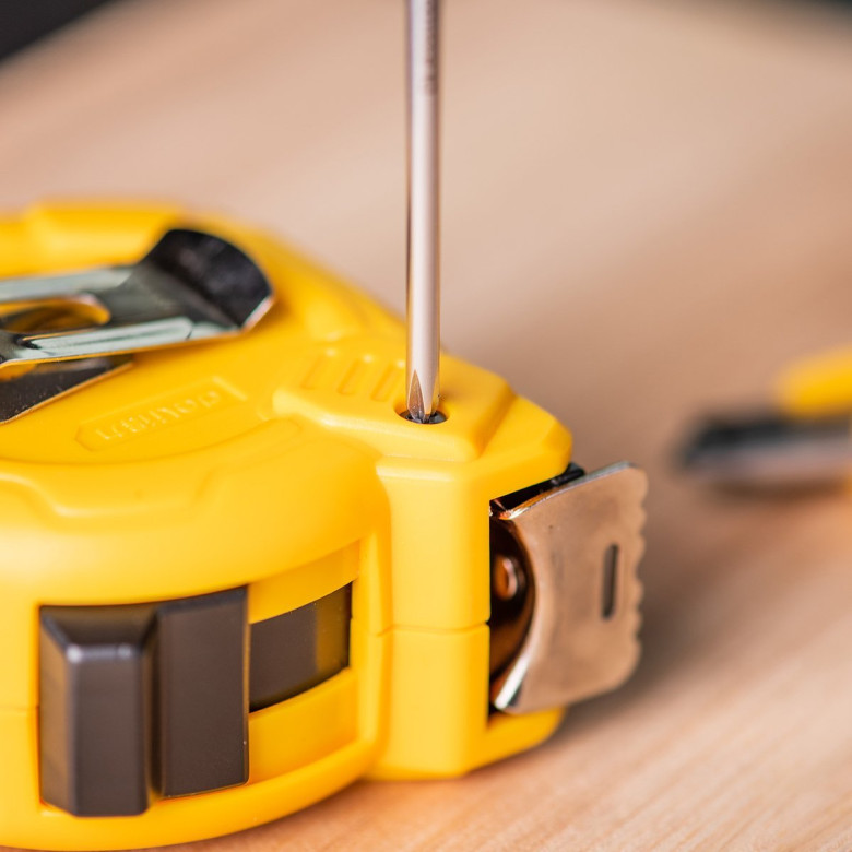 Deli Tools laposfejű csavarhúzó EDL6331001, 3x100mm (sárga)