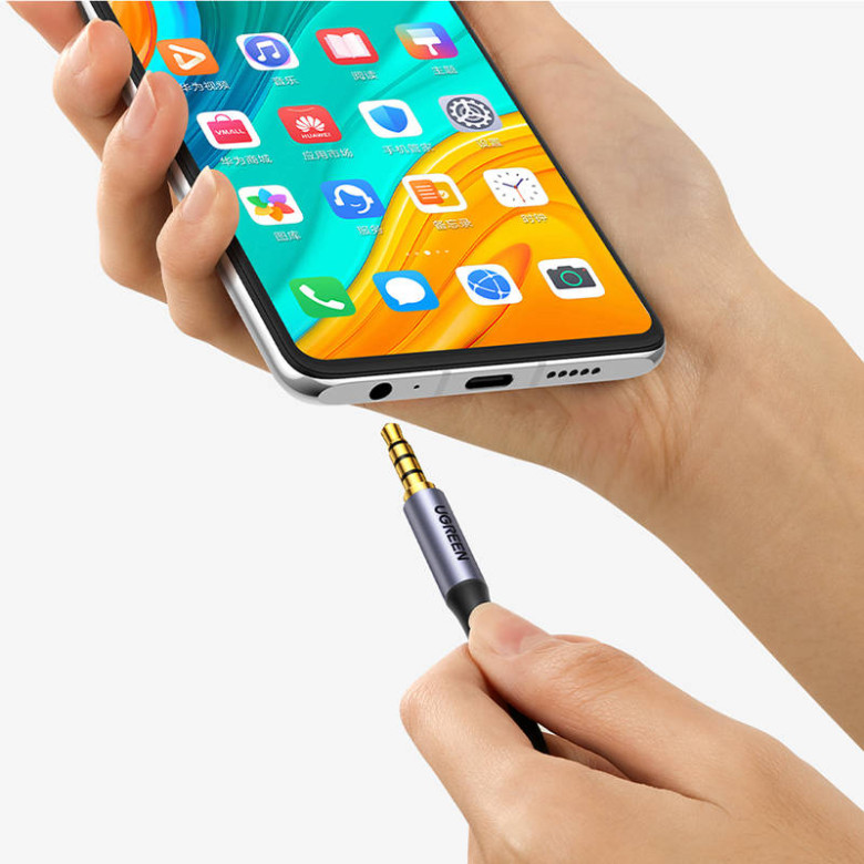 UGREEN AV183 mini jack 3,5 mm-es kábel, AUX, 3 m (fekete) UGREEN AV183 mini jack 3,5 mm-es kábel, AUX, 3 m (fekete)