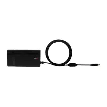 SkyRC 15V / 4A hálózati adapter