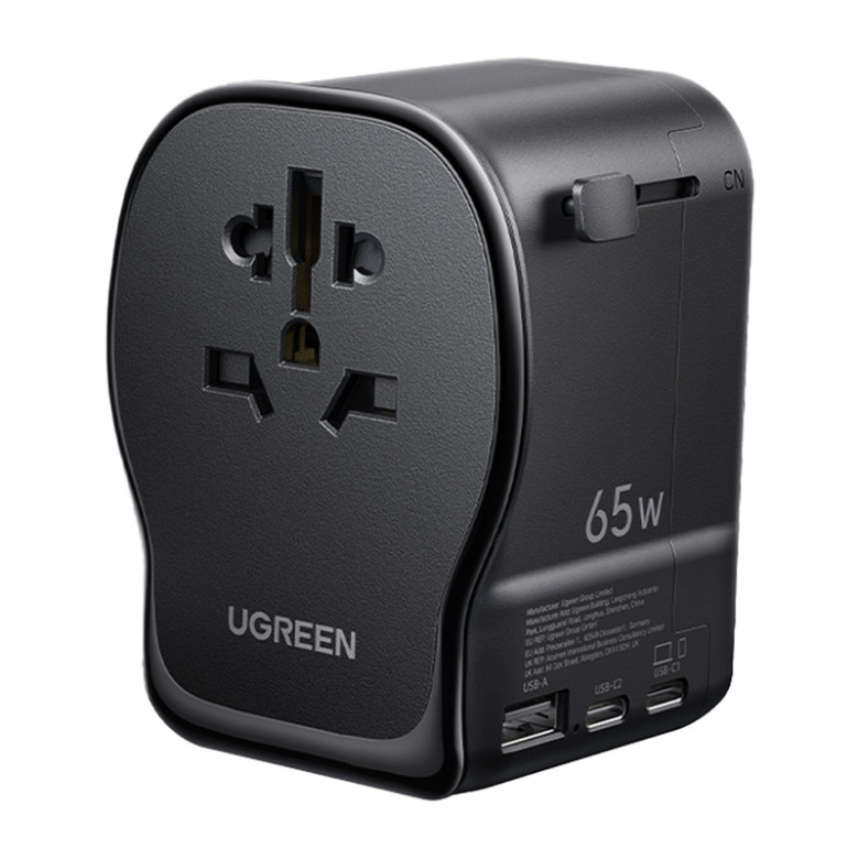 Universal Travel Adapter Ugreen S550, 2x USB-C, 1x USB-A, 65W