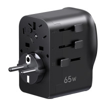 Universal Travel Adapter Ugreen S550, 2x USB-C, 1x USB-A, 65W Universal Travel Adapter Ugreen S550, 2x USB-C, 1x USB-A, 65W