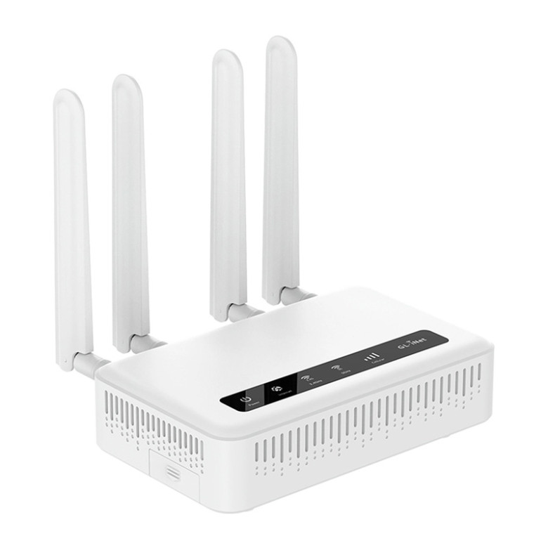 GL.iNet Spitz Plus 4G LTE útválasztó